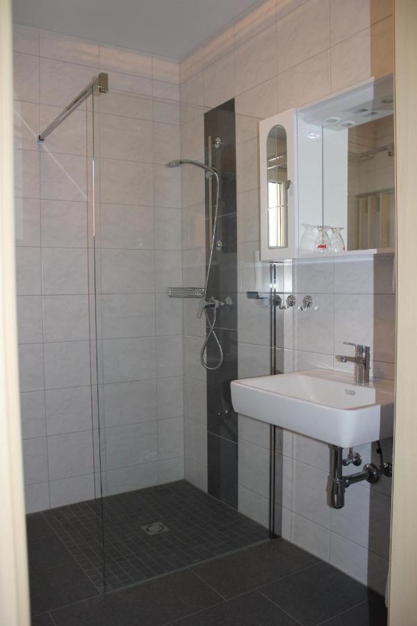 Gasthof Zum Mohrn Oberwoelz Stadt Luaran gambar